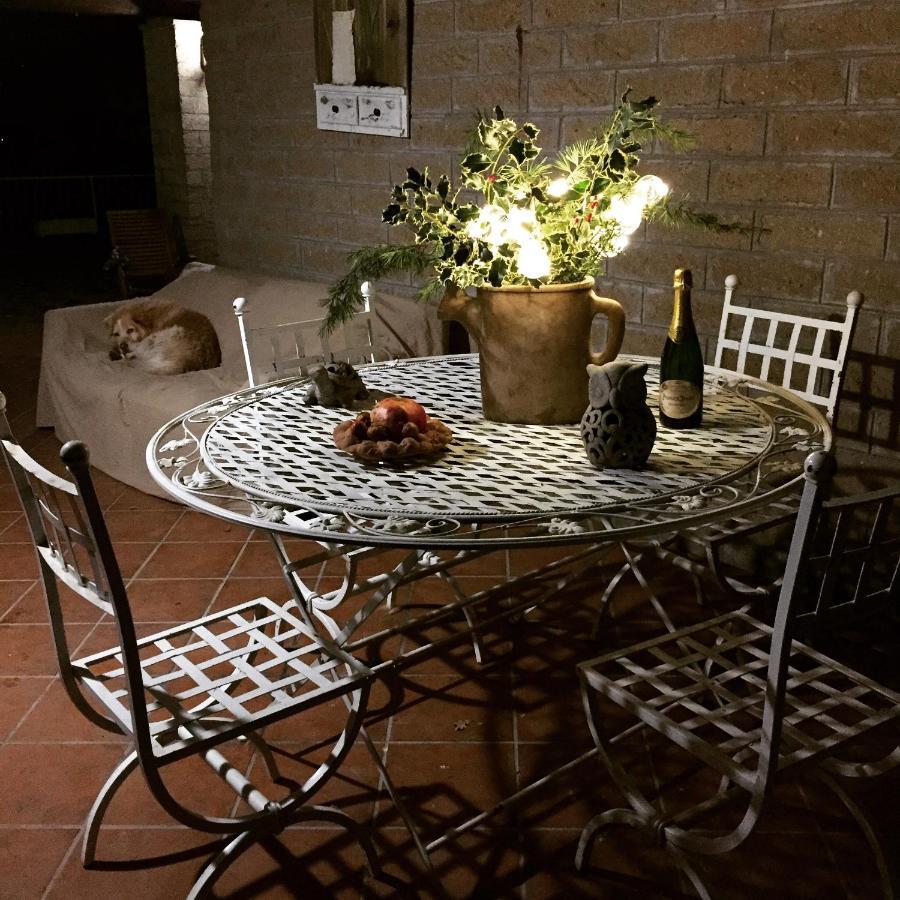 Favoloso Appartamento In Villa Monterosi Eksteriør billede